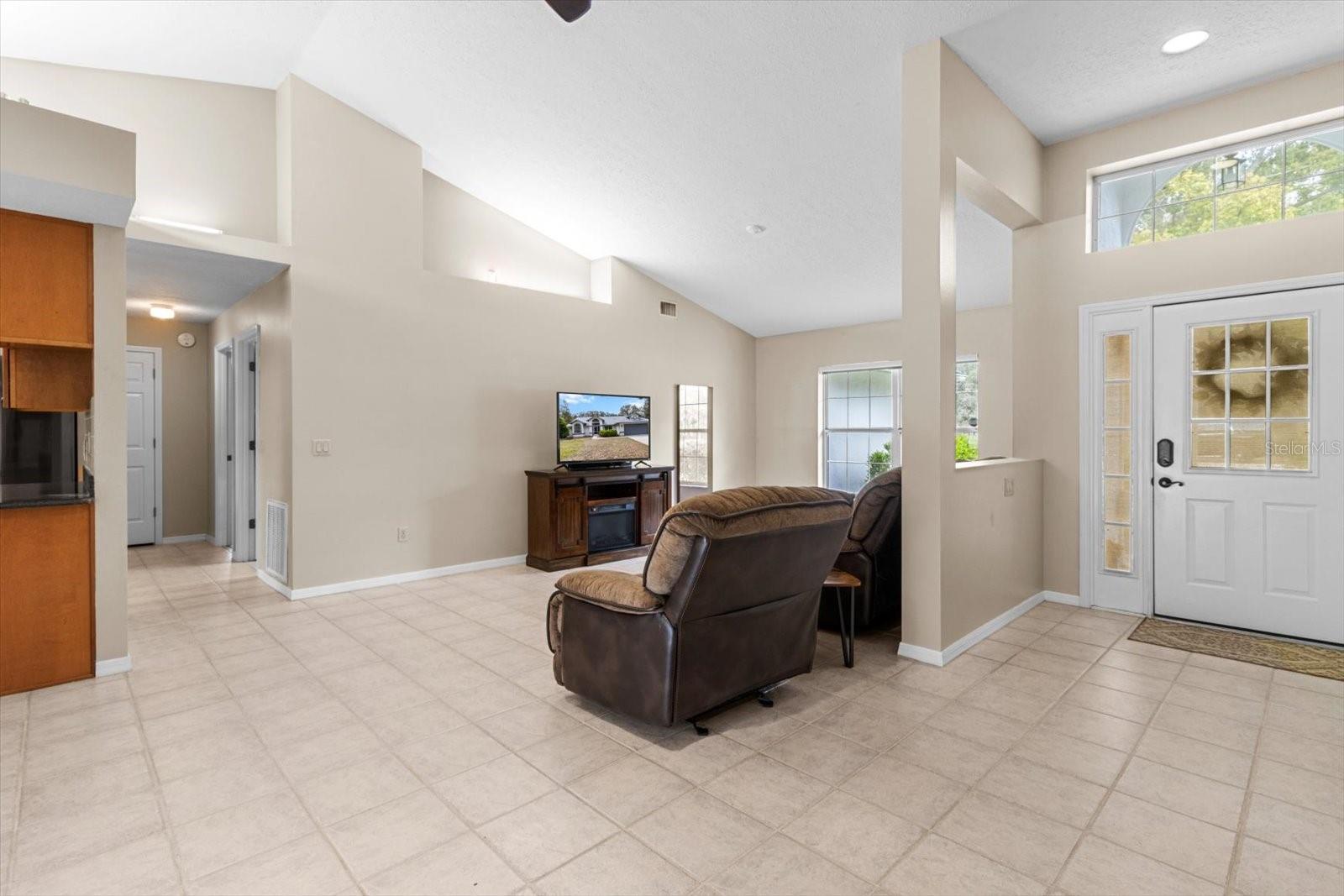 3356 W BLOSSOM DRIVE