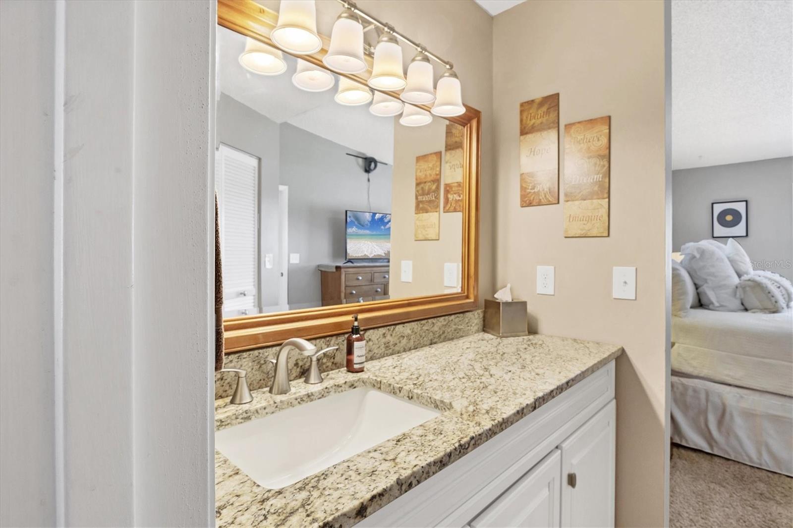 WEDGEWOOD COMMONS - Residential