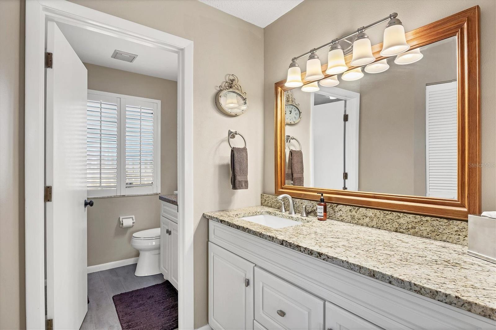 WEDGEWOOD COMMONS - Residential