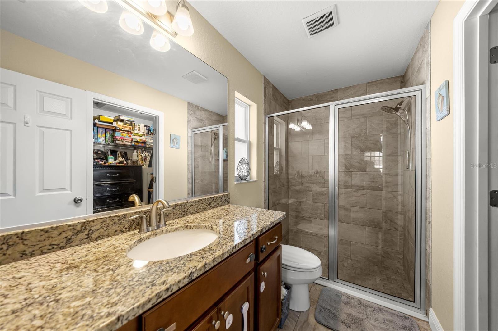 SILVER SPGS SHORES UN 20 - Residential