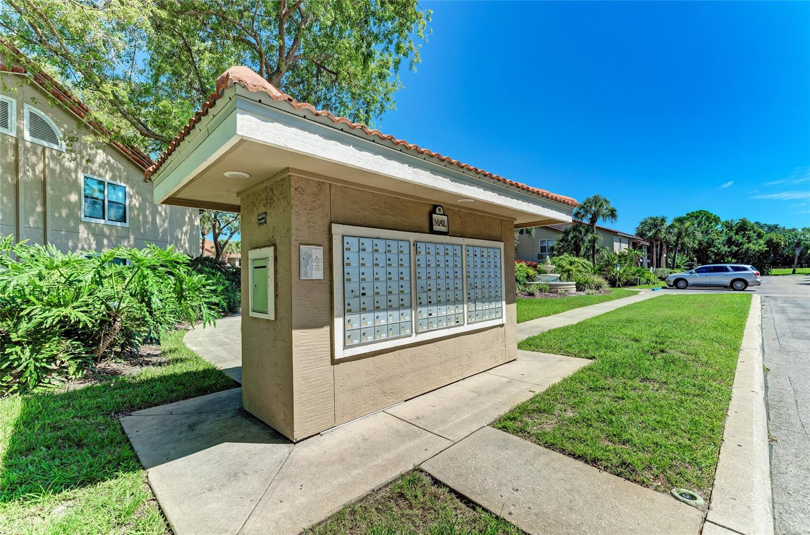 VINTAGE GRAND - Residential