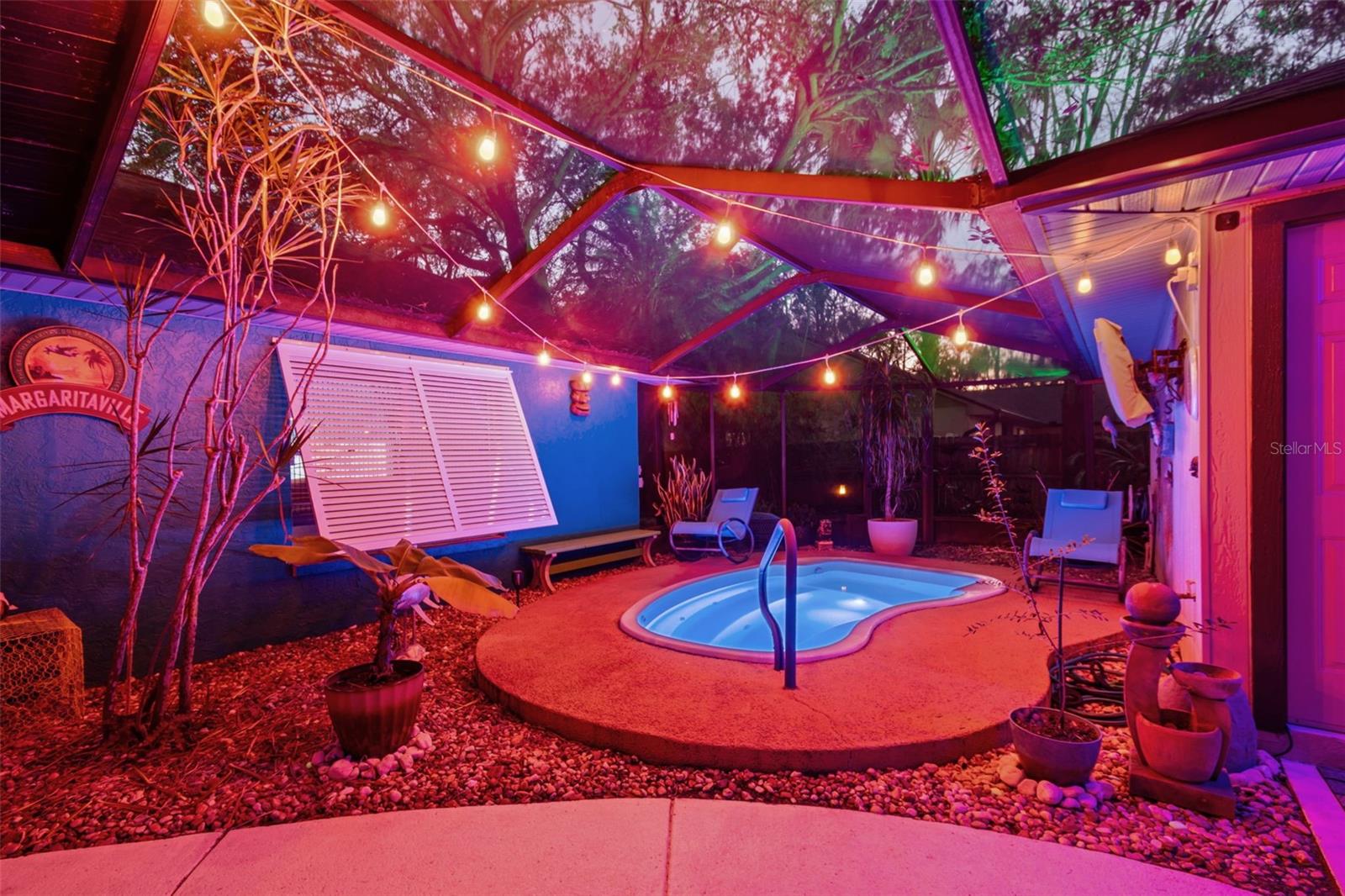 CARROLLWOOD SPGS UNIT 2 - Residential