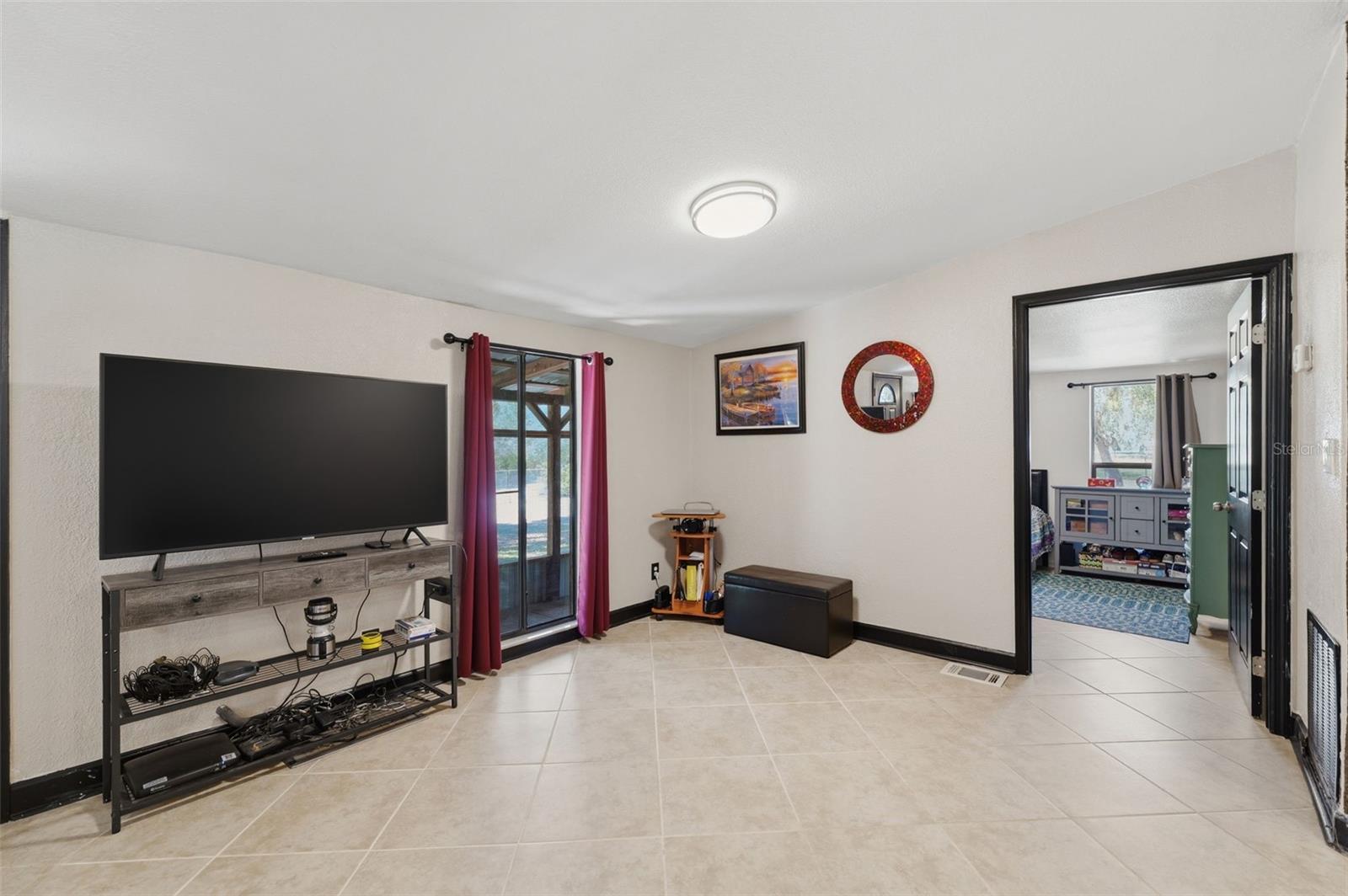 STOKES COVE LAKE UNREC - Residential