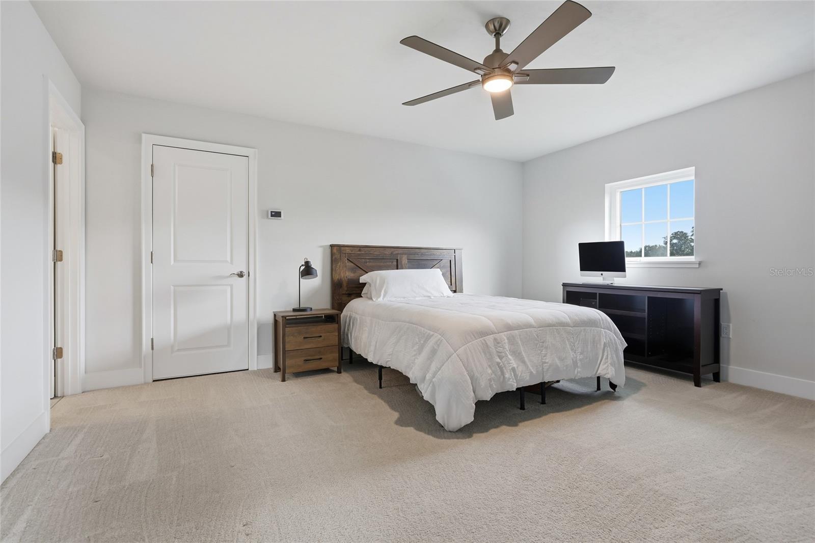 LAUREATE VILLAGE PH I UNIT I PB 37 PG 26 - Residential Lease