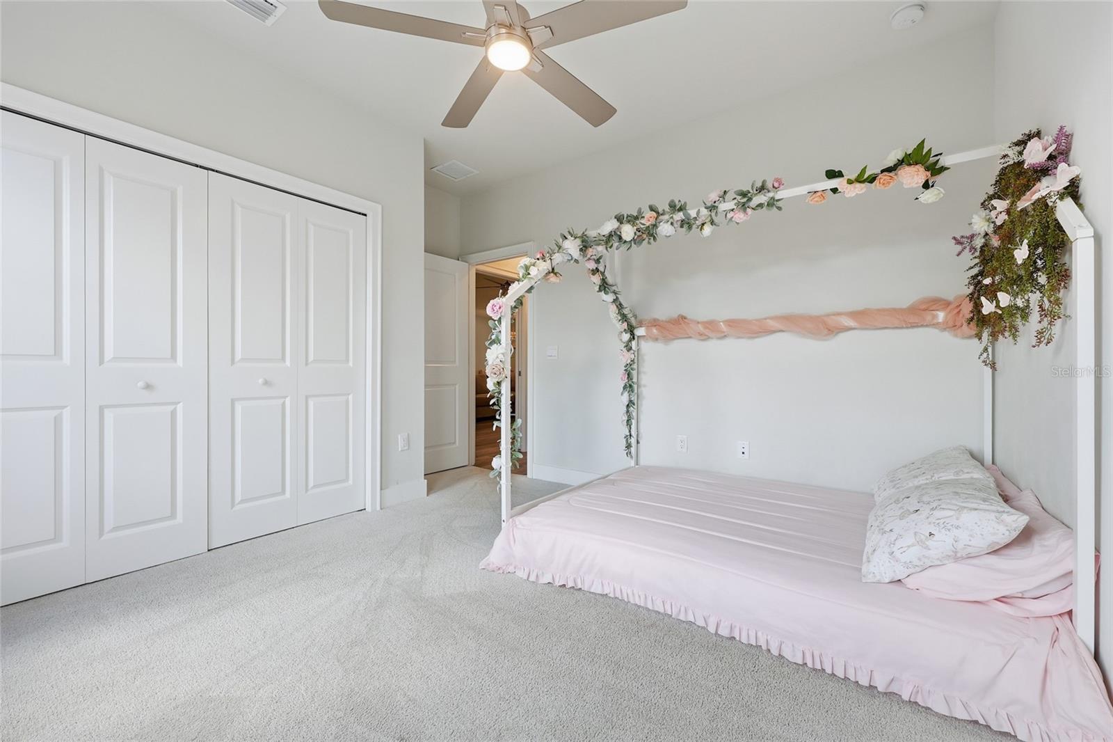 LAUREATE VILLAGE PH I UNIT I PB 37 PG 26 - Residential Lease