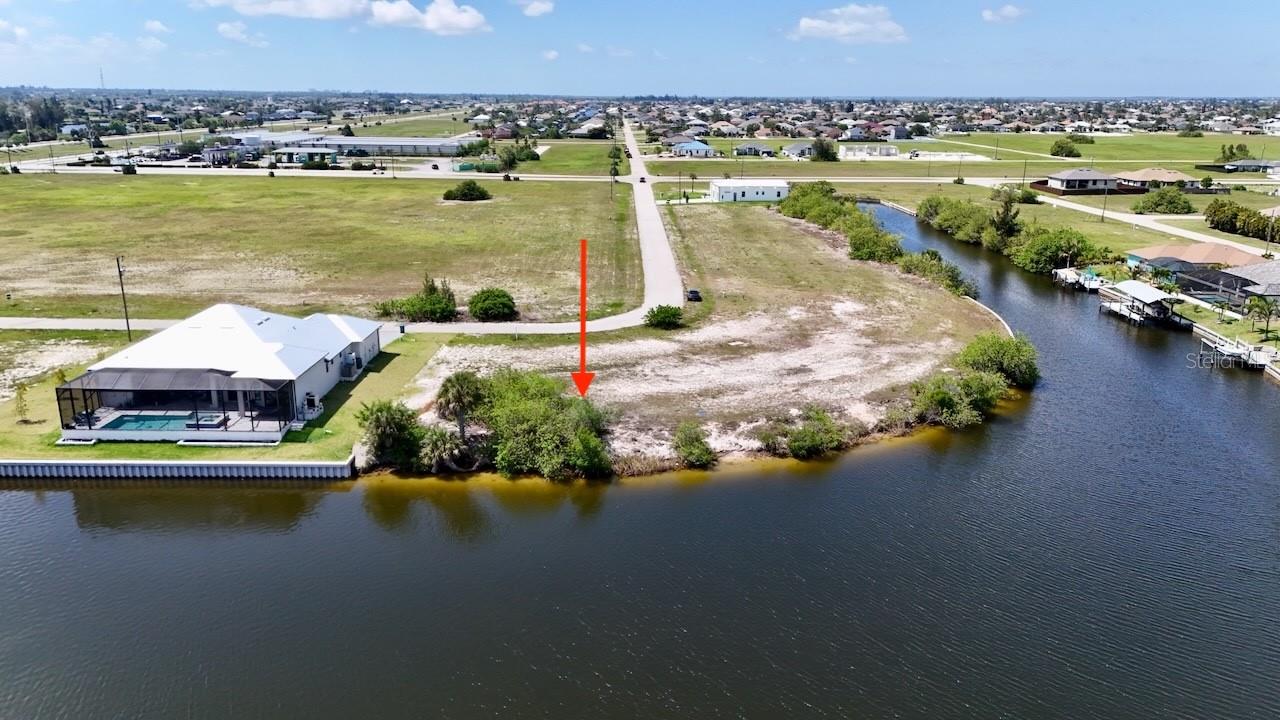 CAPE CORAL - Land