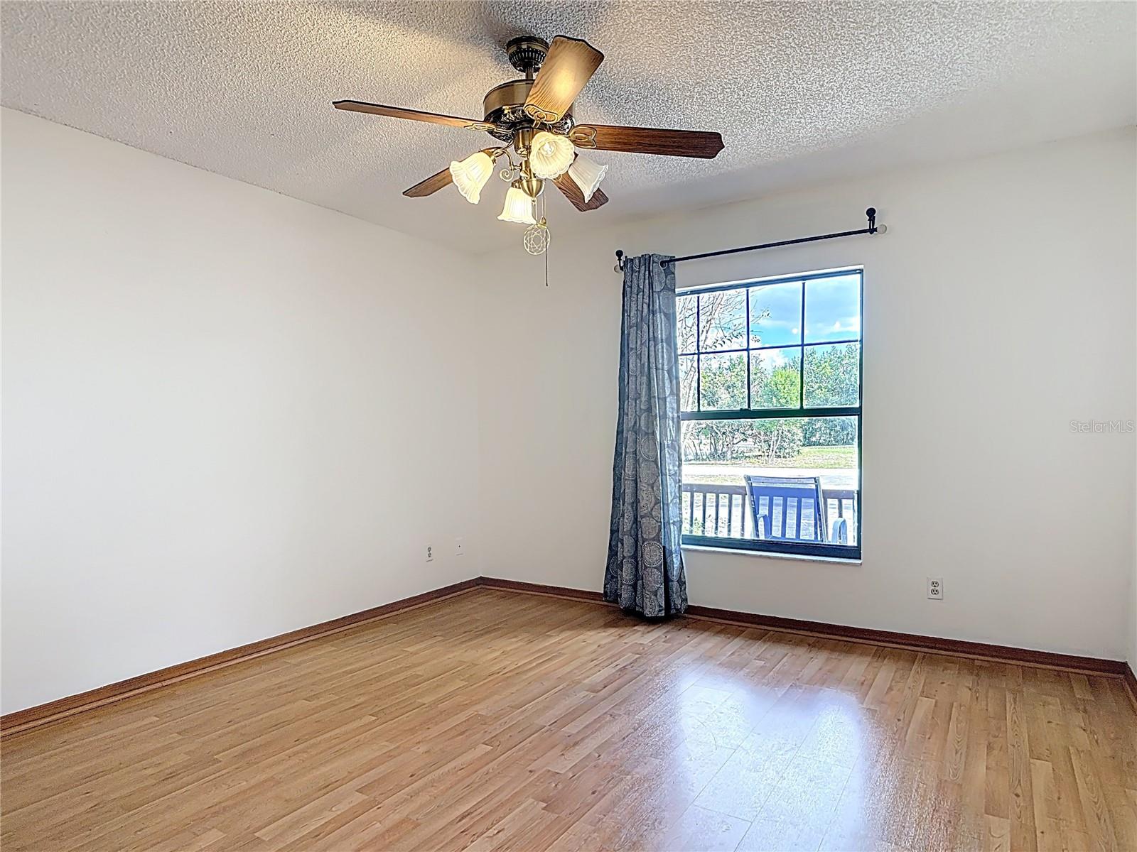 DELTONA LAKES UNIT 32 - Residential