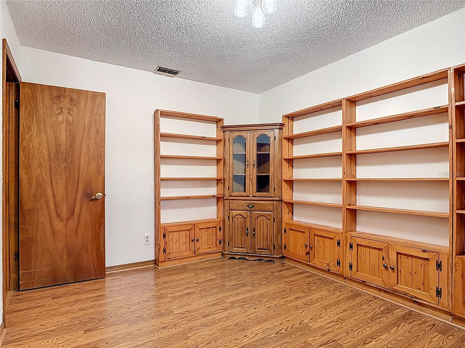 DELTONA LAKES UNIT 32 - Residential