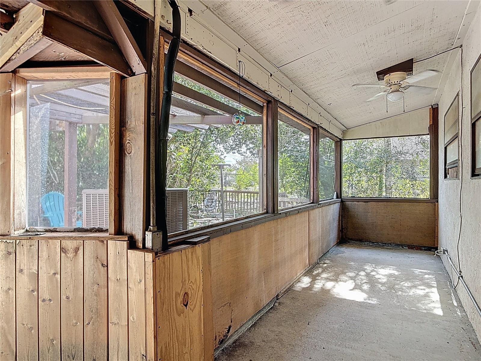 DELTONA LAKES UNIT 32 - Residential