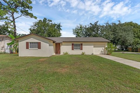 Photo of 735 Land Avenue, Longwood, FL 32750 (MLS # O6326684)