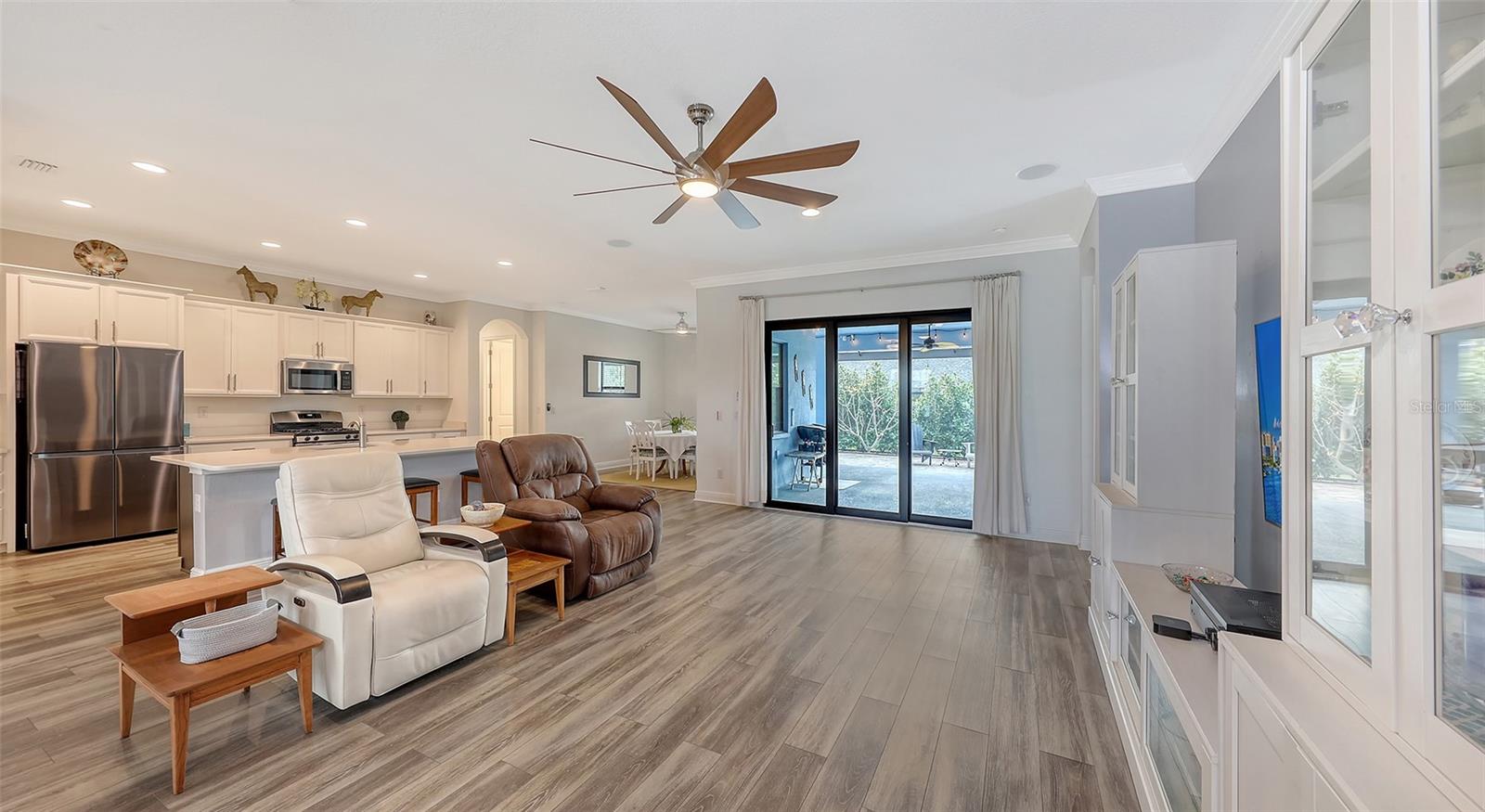 CROSSCREEK PH I SUBPH B & C - Residential