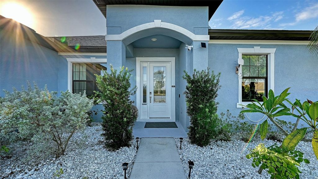 Photo of 12607 Wheatgrass Court, Parrish, FL 34219 (MLS # A4670590)