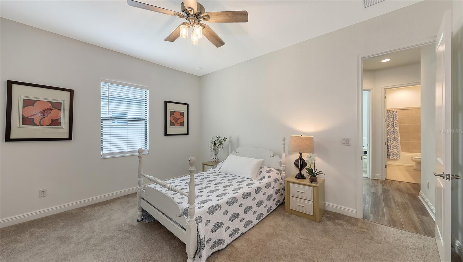 CROSSCREEK PH I SUBPH B & C - Residential