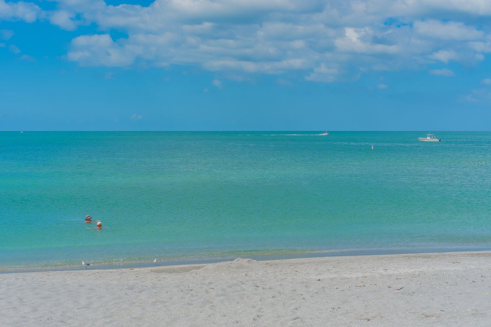 SOUTH VENICE - Residential