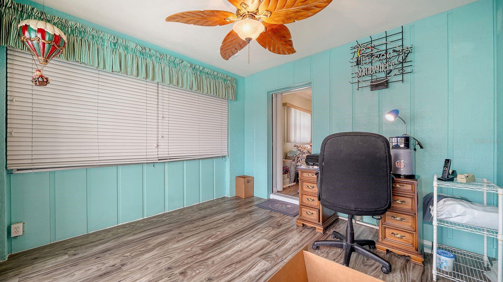 SOUTH VENICE - Residential