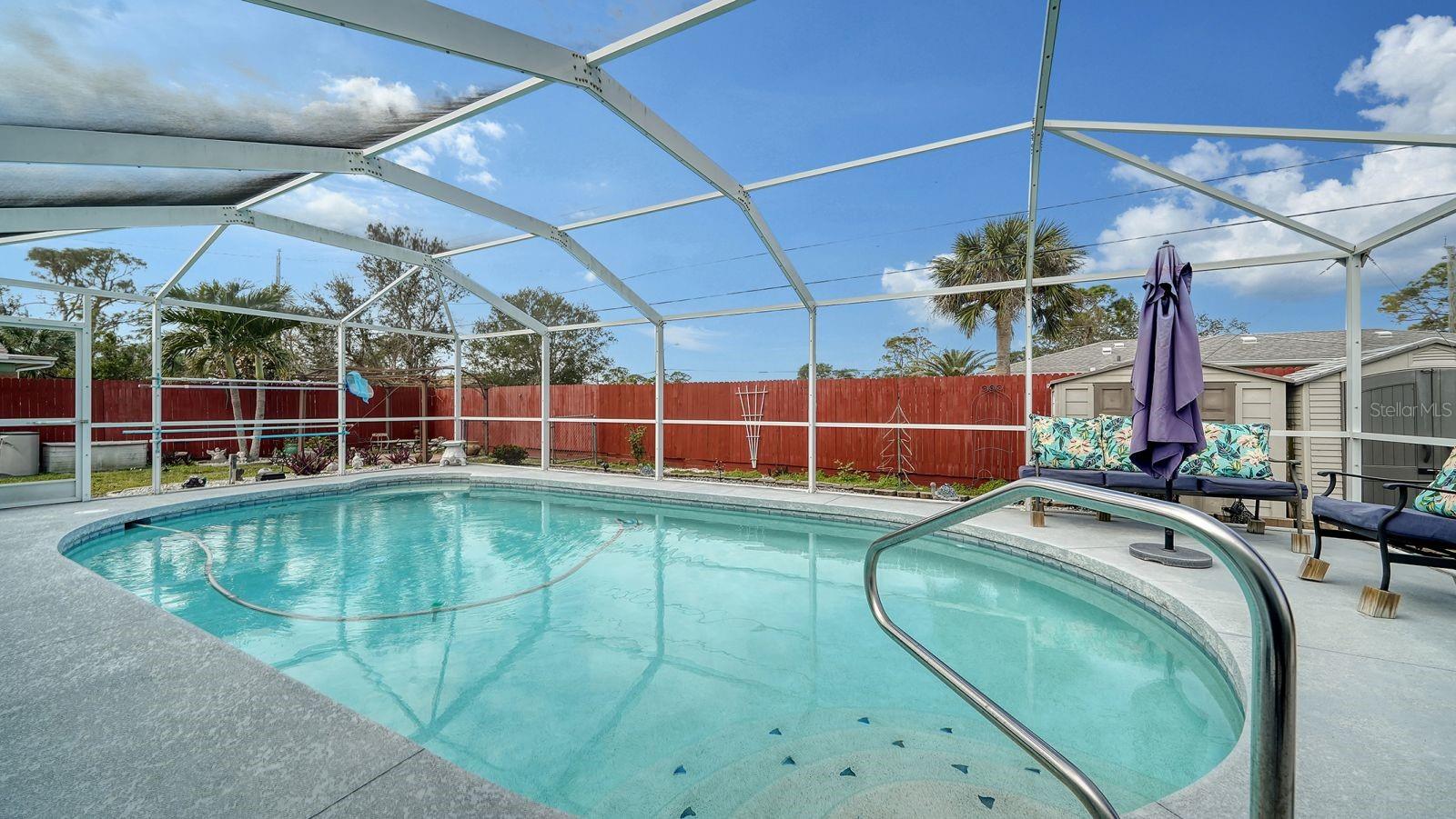 SOUTH VENICE - Residential