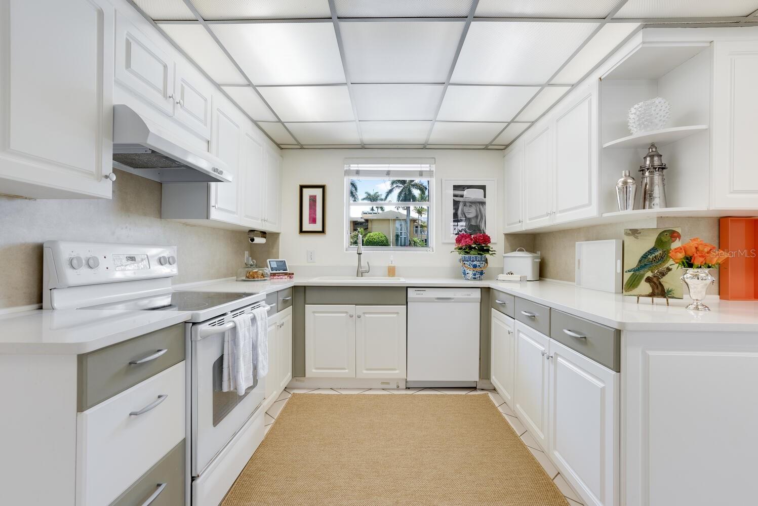 BAY POINT PARK - Residential