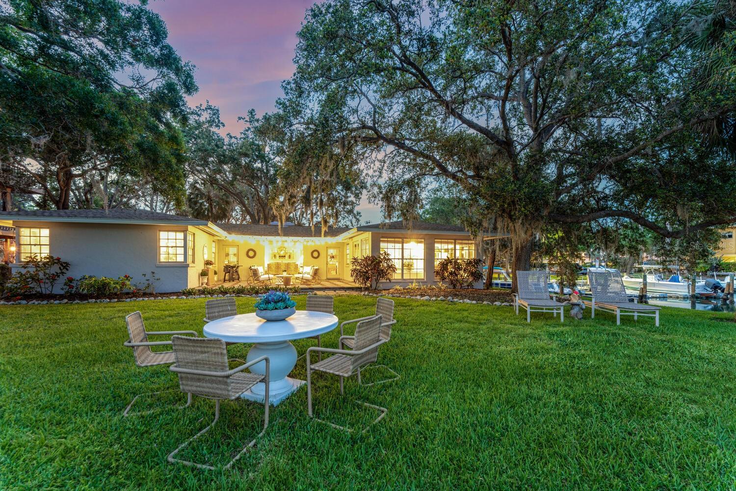 BAY POINT PARK - Residential