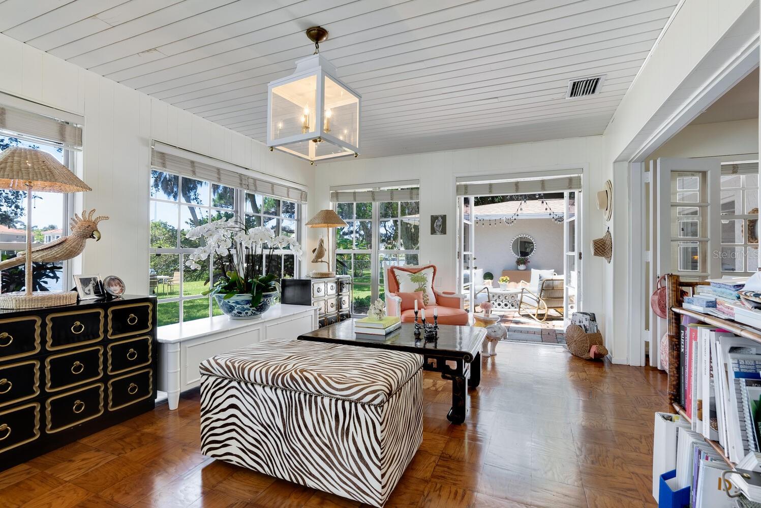 BAY POINT PARK - Residential