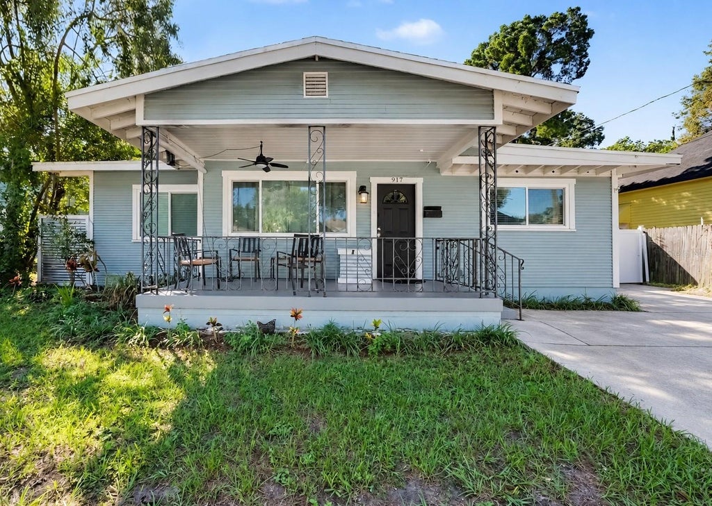 Photo of 917 E 24th Avenue, Tampa, FL 33605 (MLS # O6452908)
