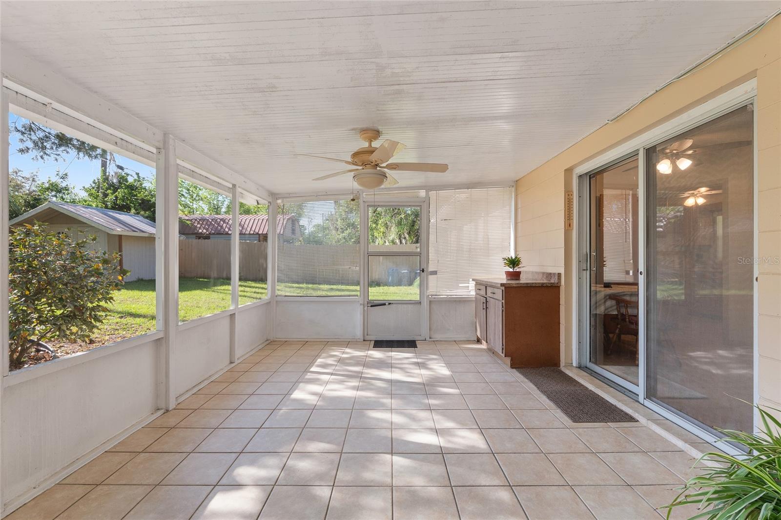 HIGHLAND COURT MANOR - Residential