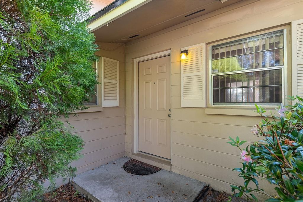 Photo of 3411 NE 11th Terrace, Gainesville, FL 32609 (MLS # GC538985)