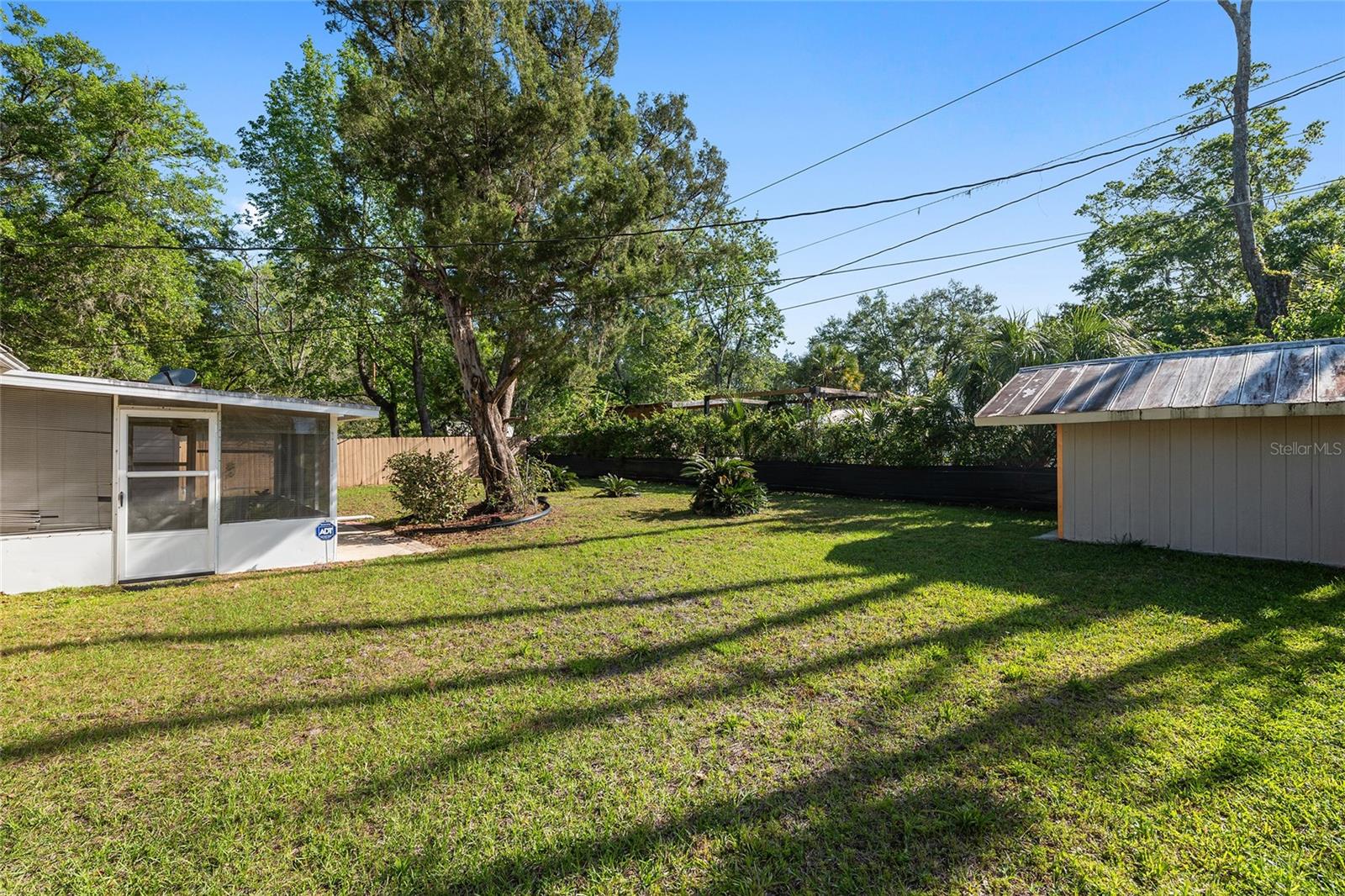 HIGHLAND COURT MANOR - Residential