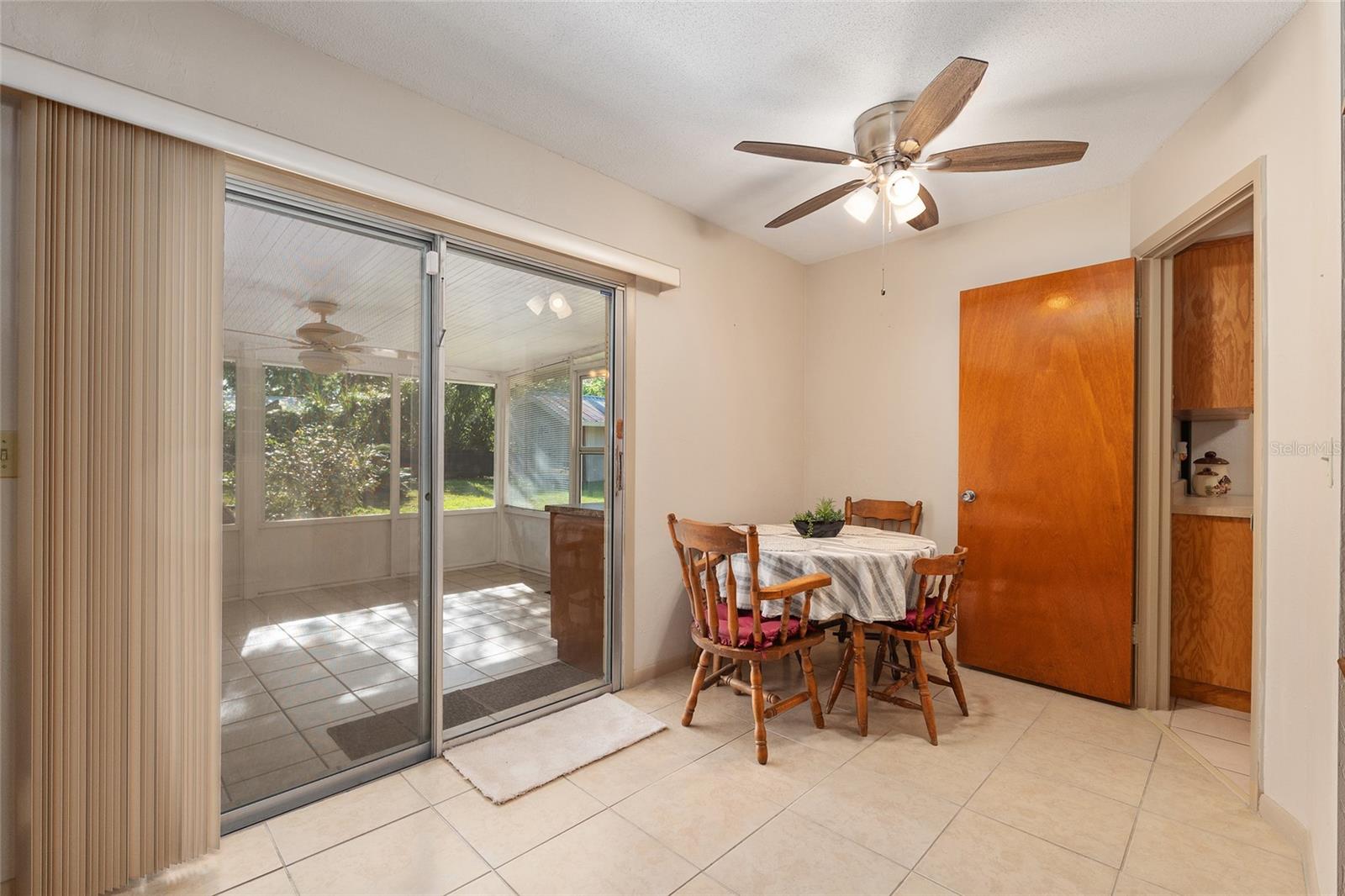 HIGHLAND COURT MANOR - Residential