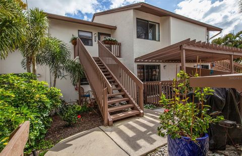 Photo of 862 Bird Bay Way #194, Venice, FL 34285 (MLS # N6143302)