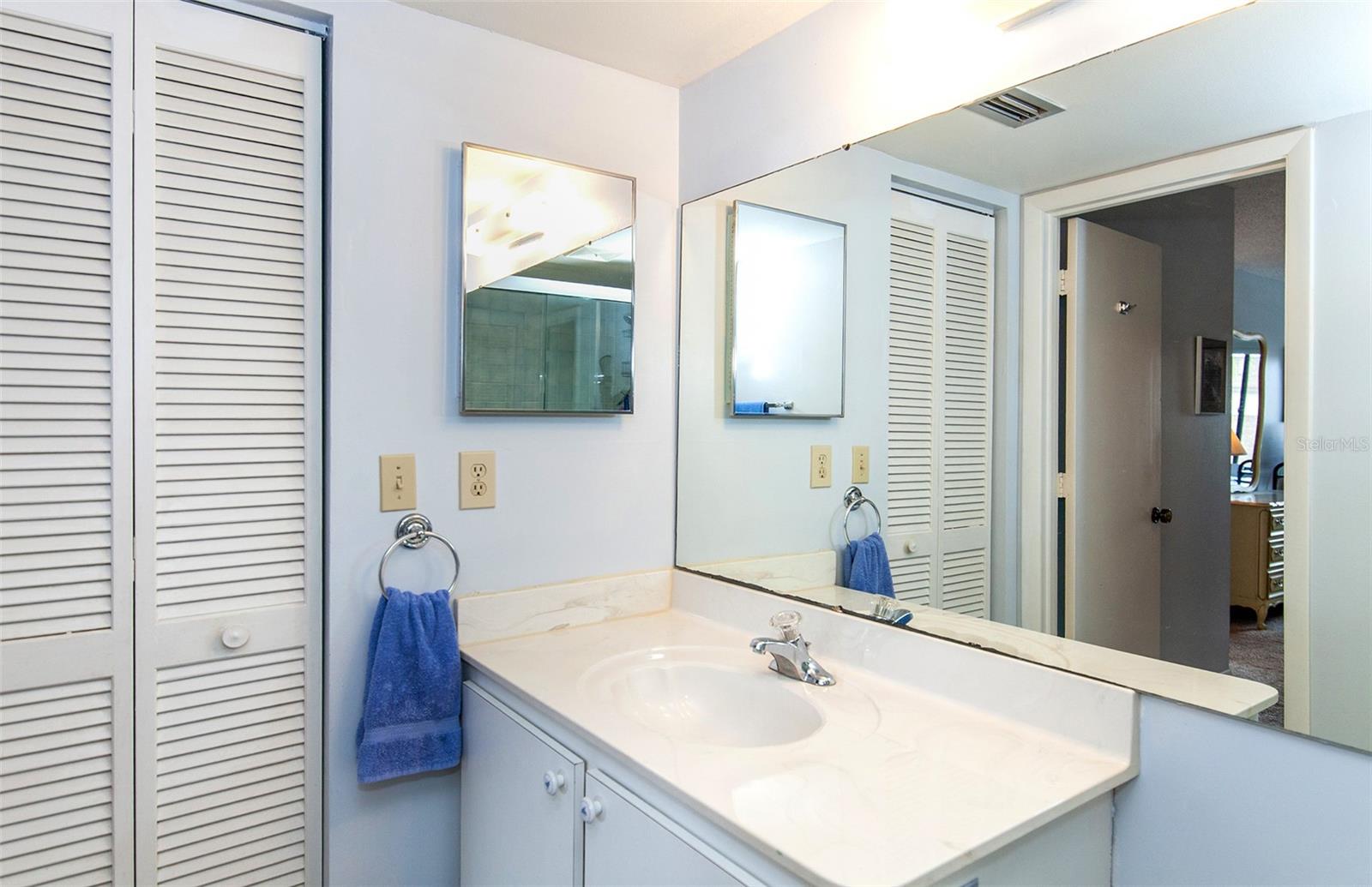 BIRD BAY II - Residential