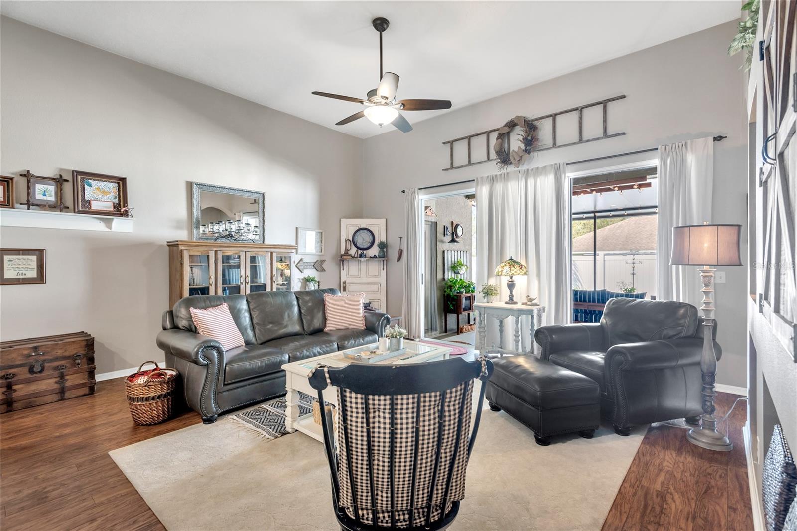 RANDOM OAKS PH 2 UNIT 1 - Residential