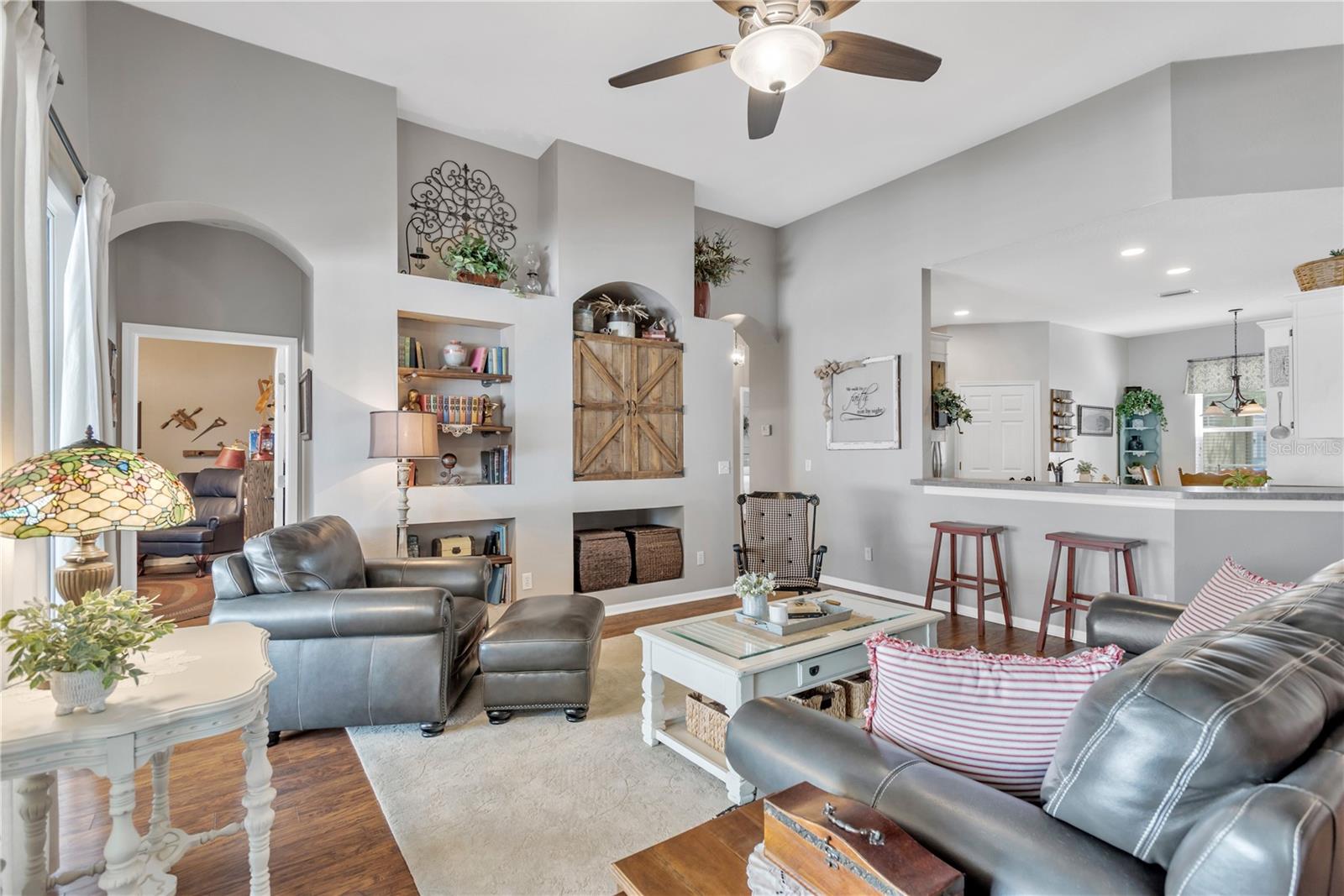 RANDOM OAKS PH 2 UNIT 1 - Residential