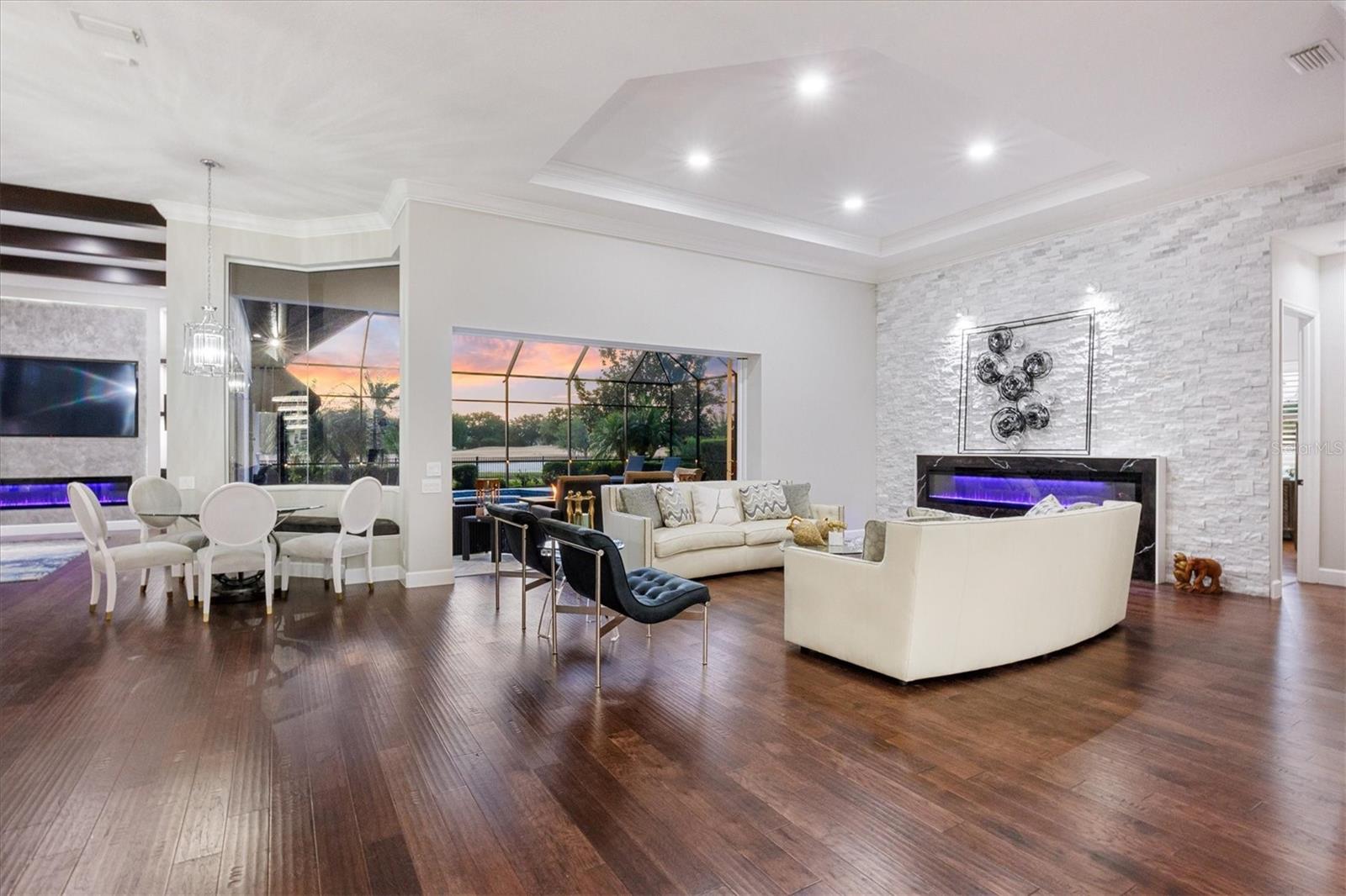 LAKEWOOD RANCH COUNTRY CLUB VILLAGE G - Residential