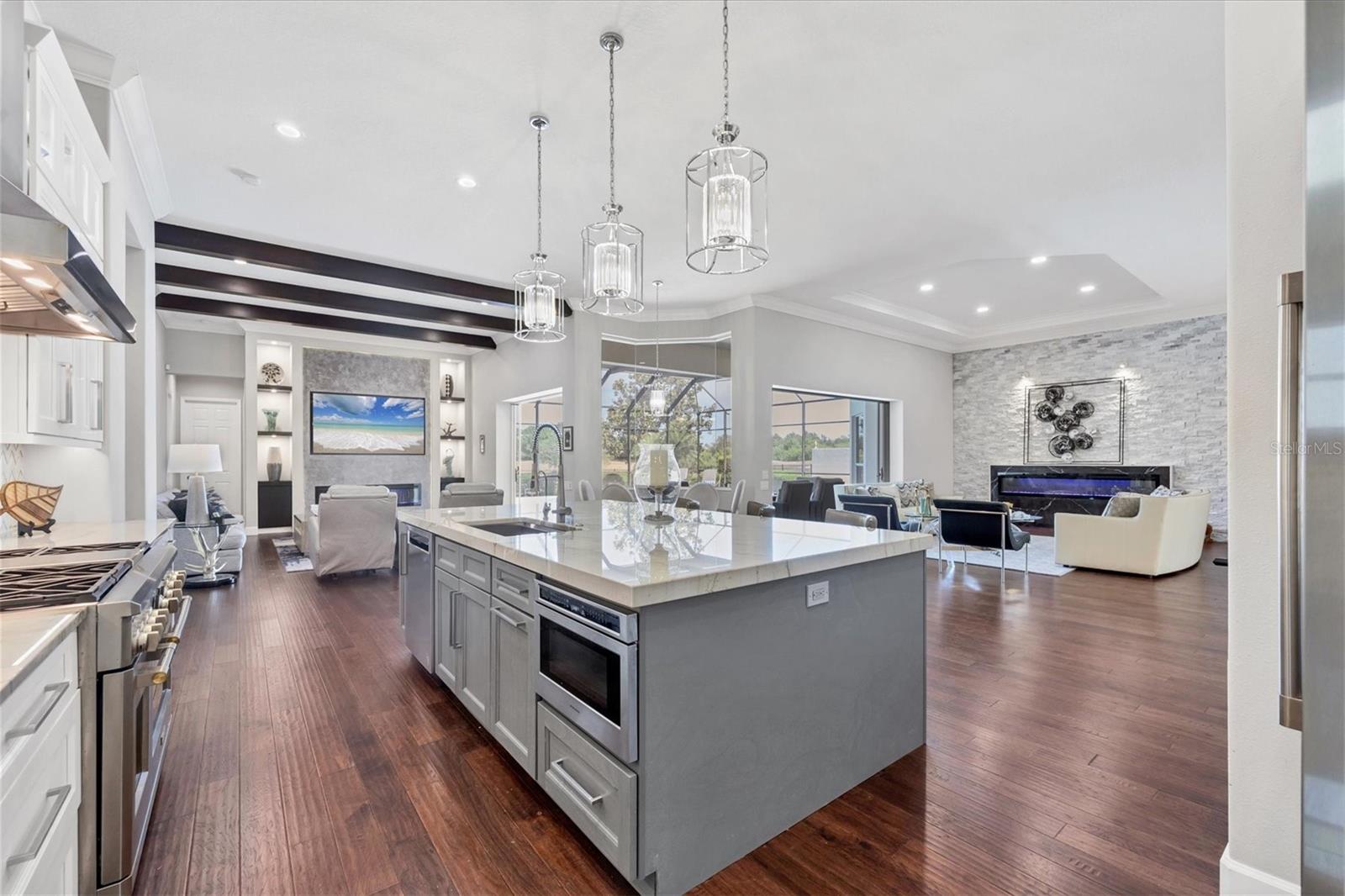 LAKEWOOD RANCH COUNTRY CLUB VILLAGE G - Residential