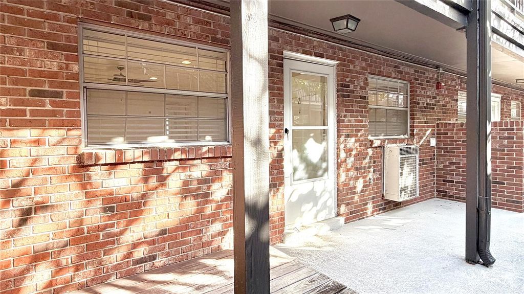 Photo of 851 Miles Avenue #21, Winter Park, FL 32789 (MLS # O6340720)