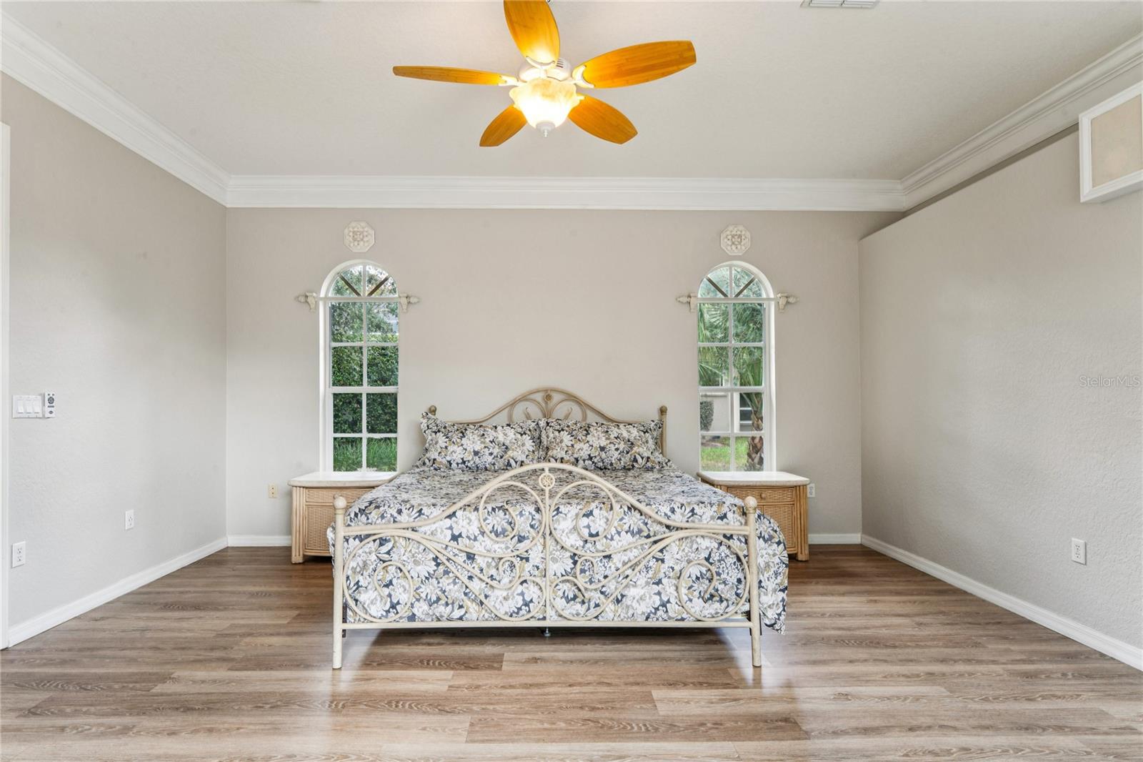 SILVERTHORN - Residential