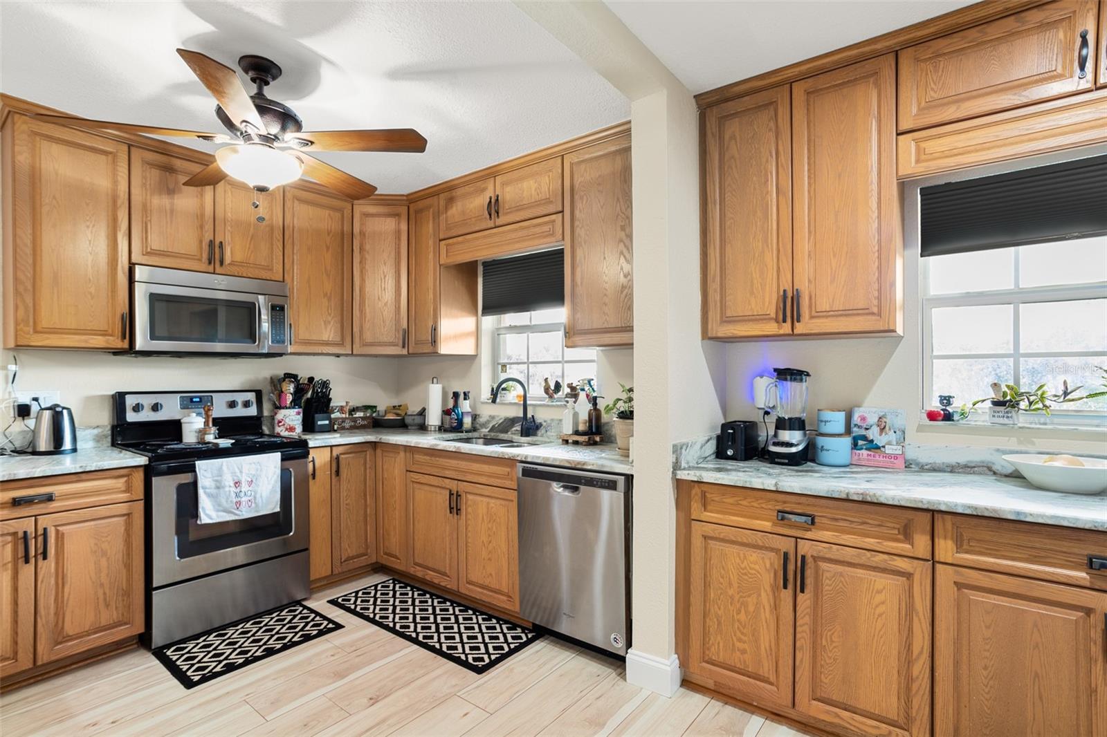 SKYVIEW TERRACE 3RD ADD - Residential