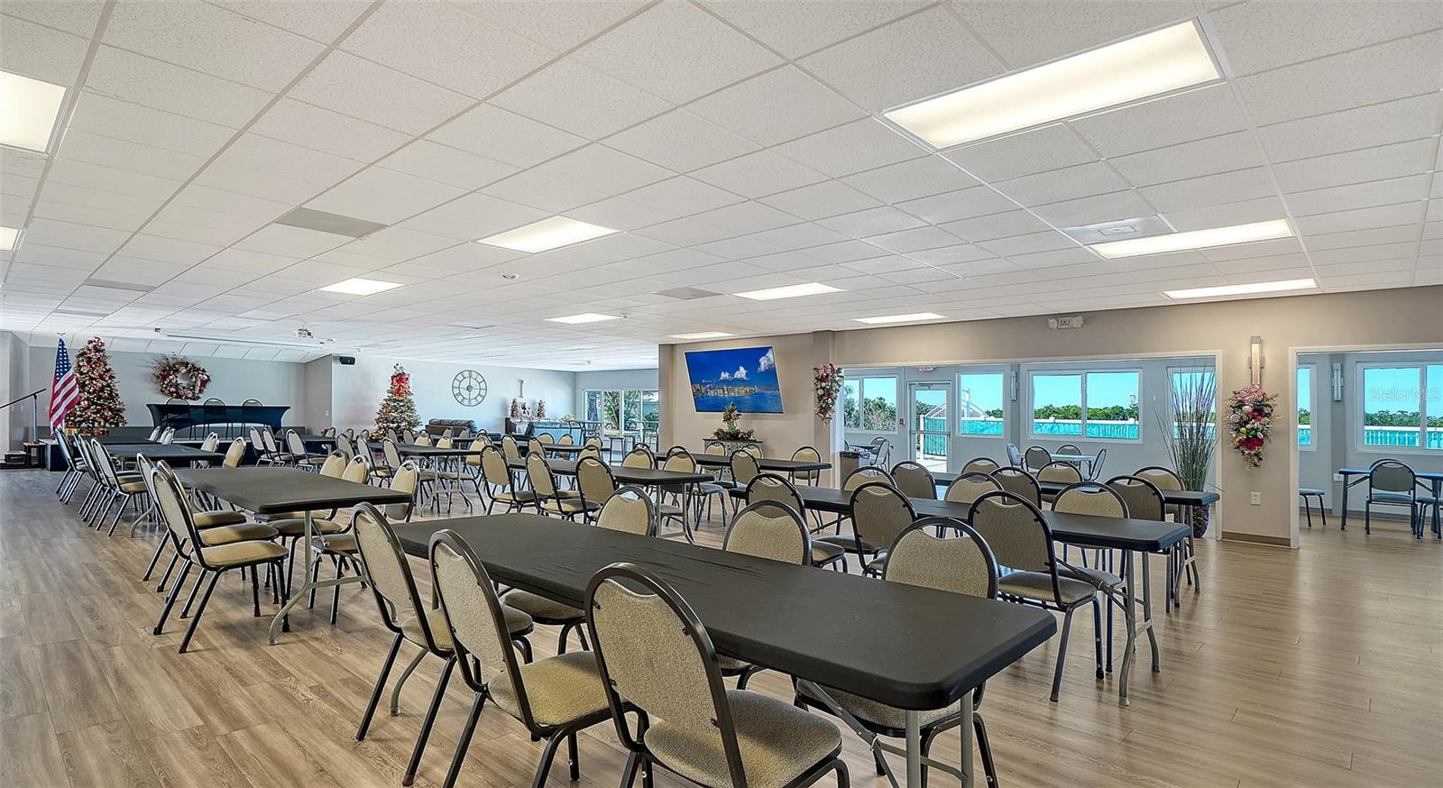 RIVER ISLES - Residential