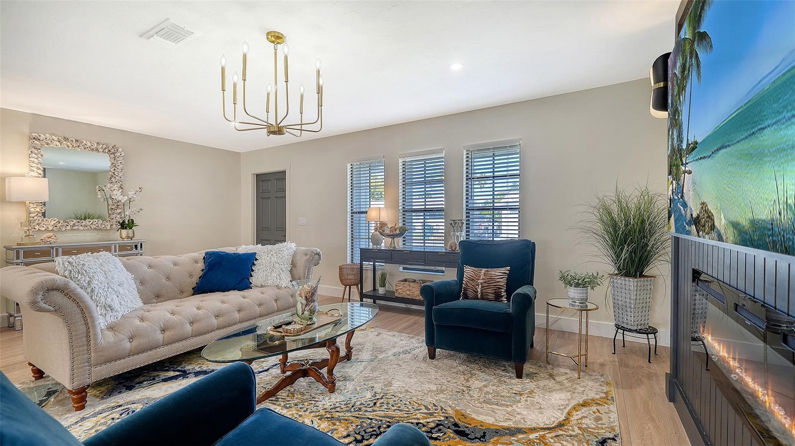 RIVER ISLES - Residential