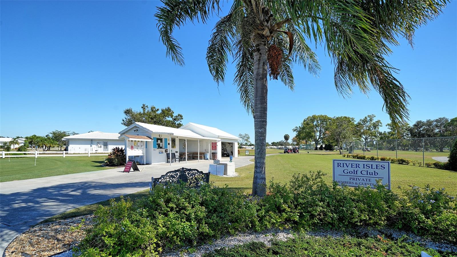 RIVER ISLES - Residential