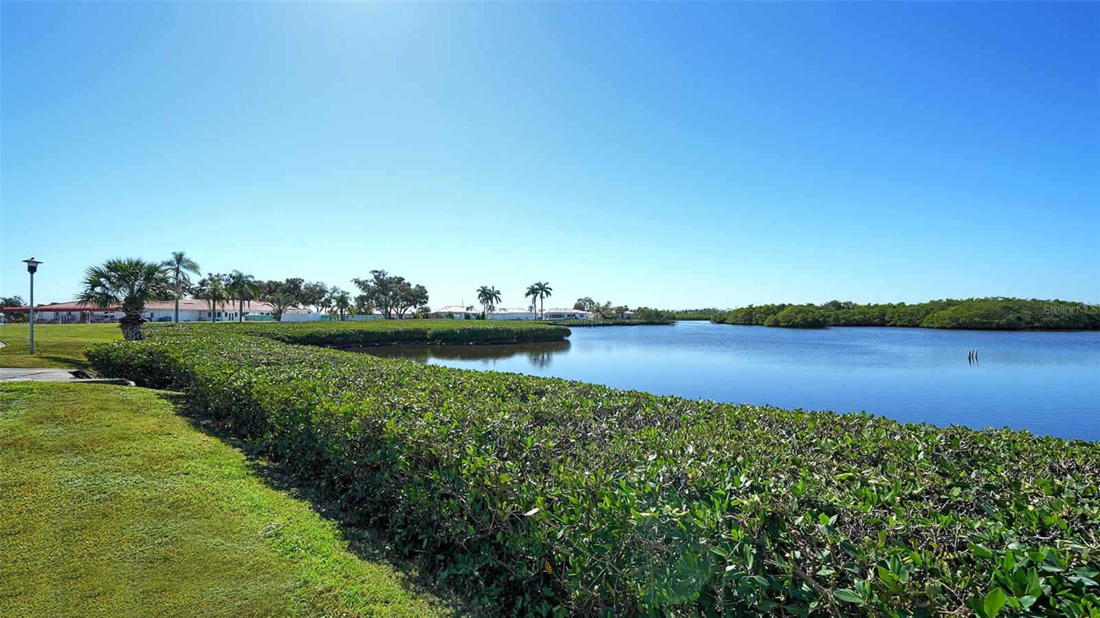 RIVER ISLES - Residential