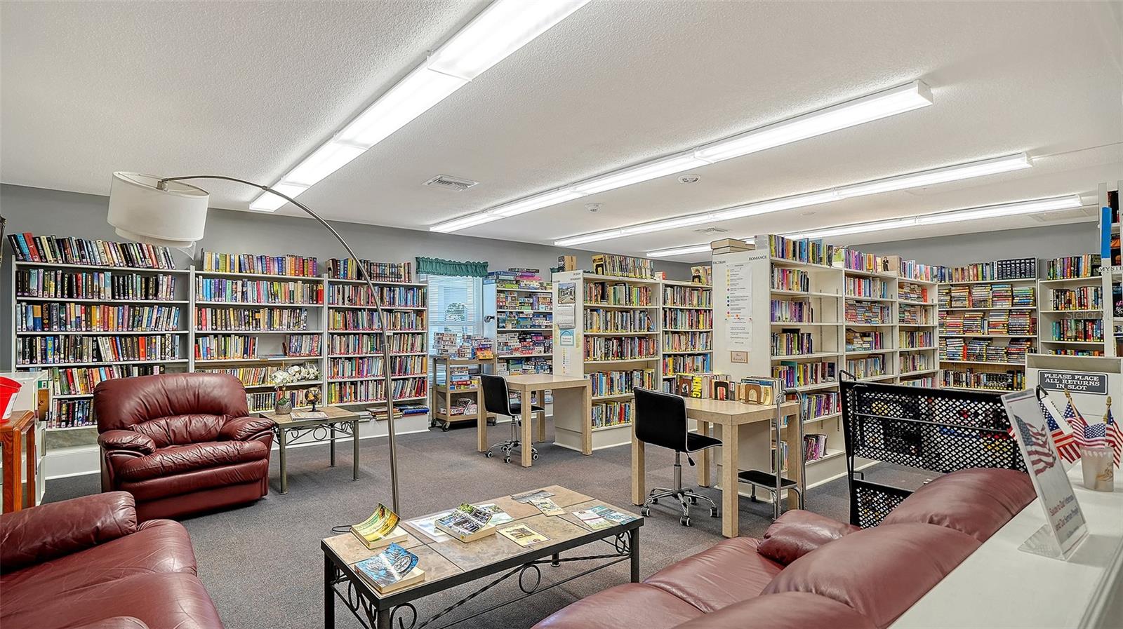 RIVER ISLES - Residential