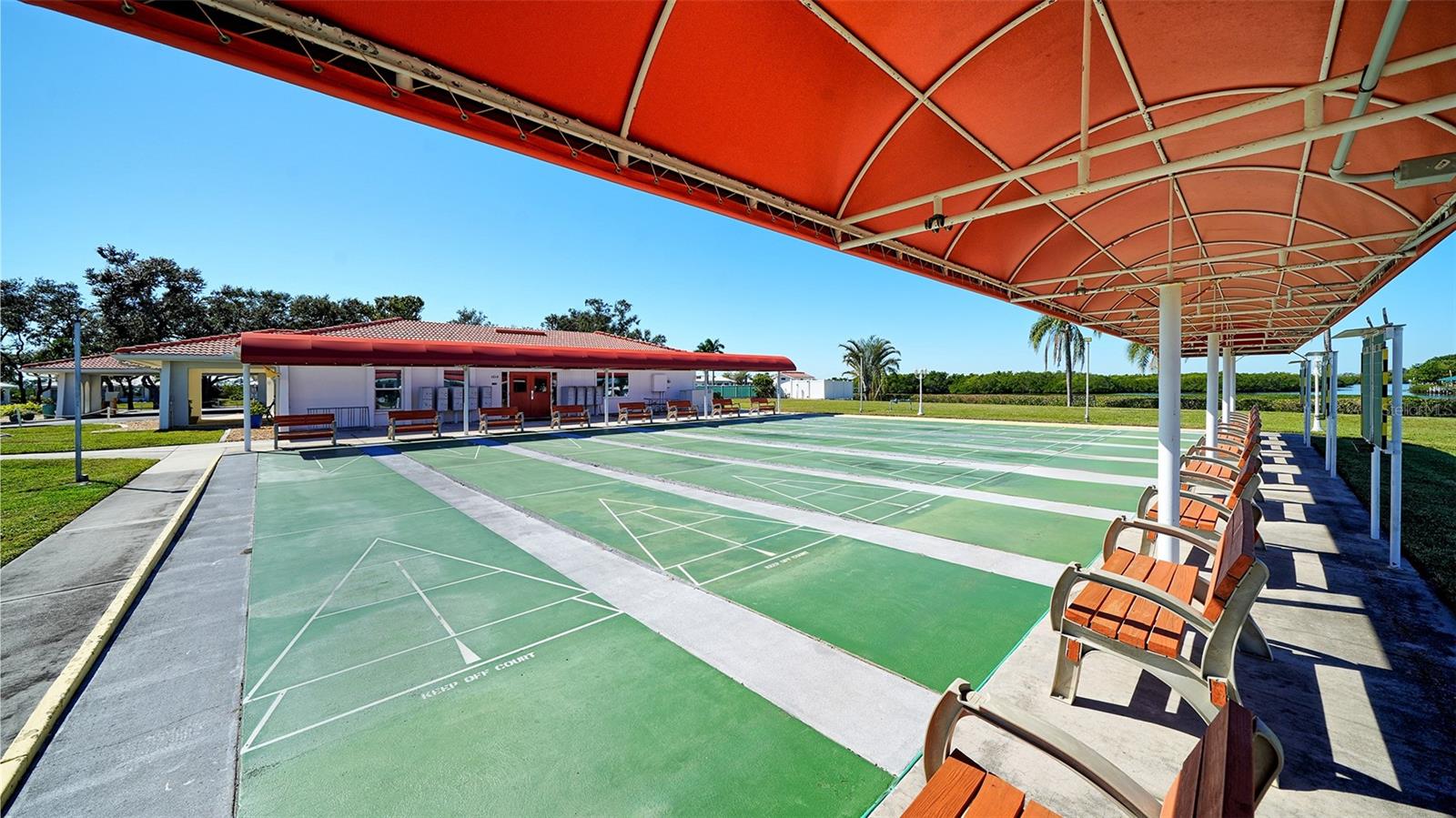 RIVER ISLES - Residential