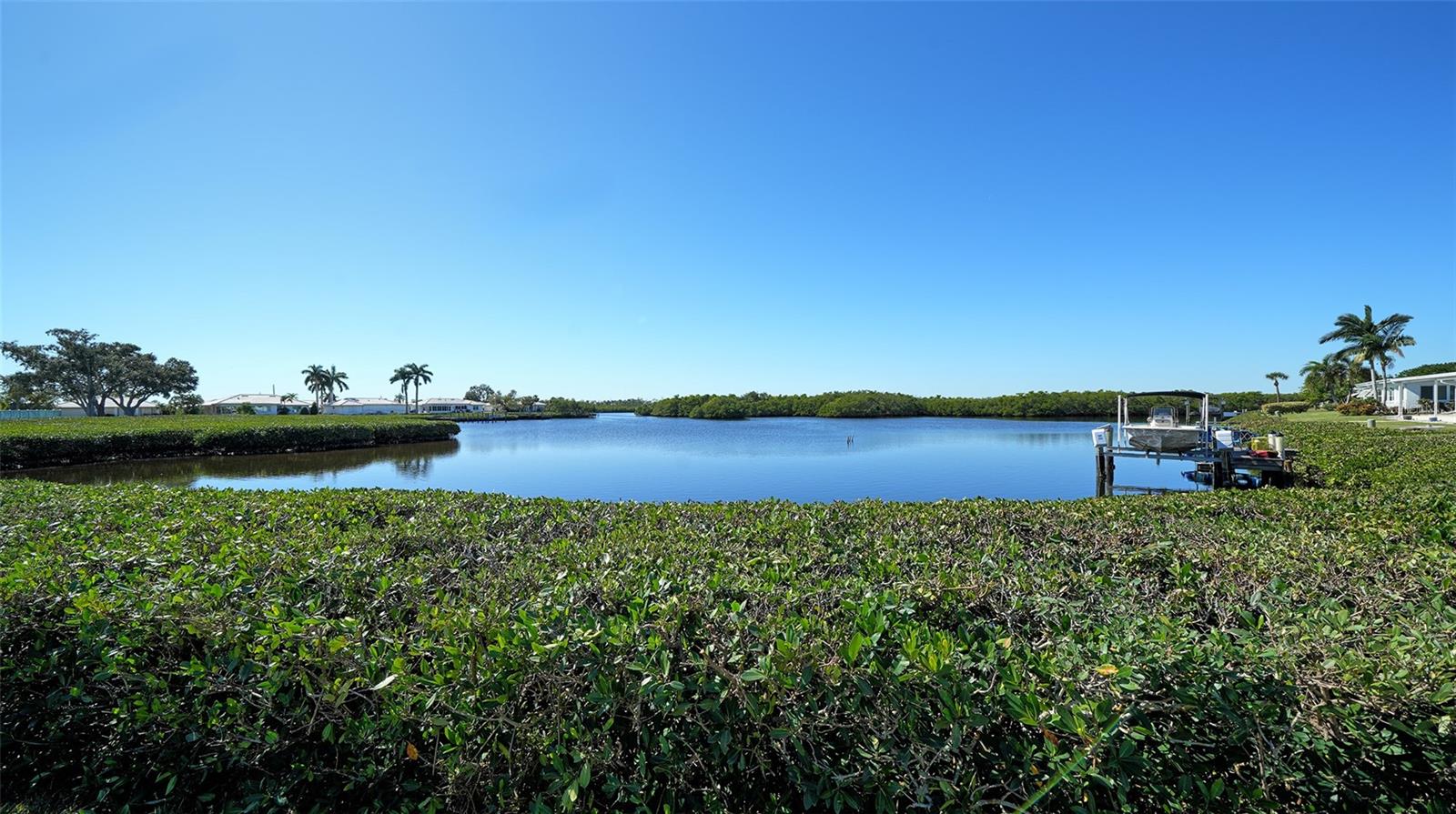 RIVER ISLES - Residential