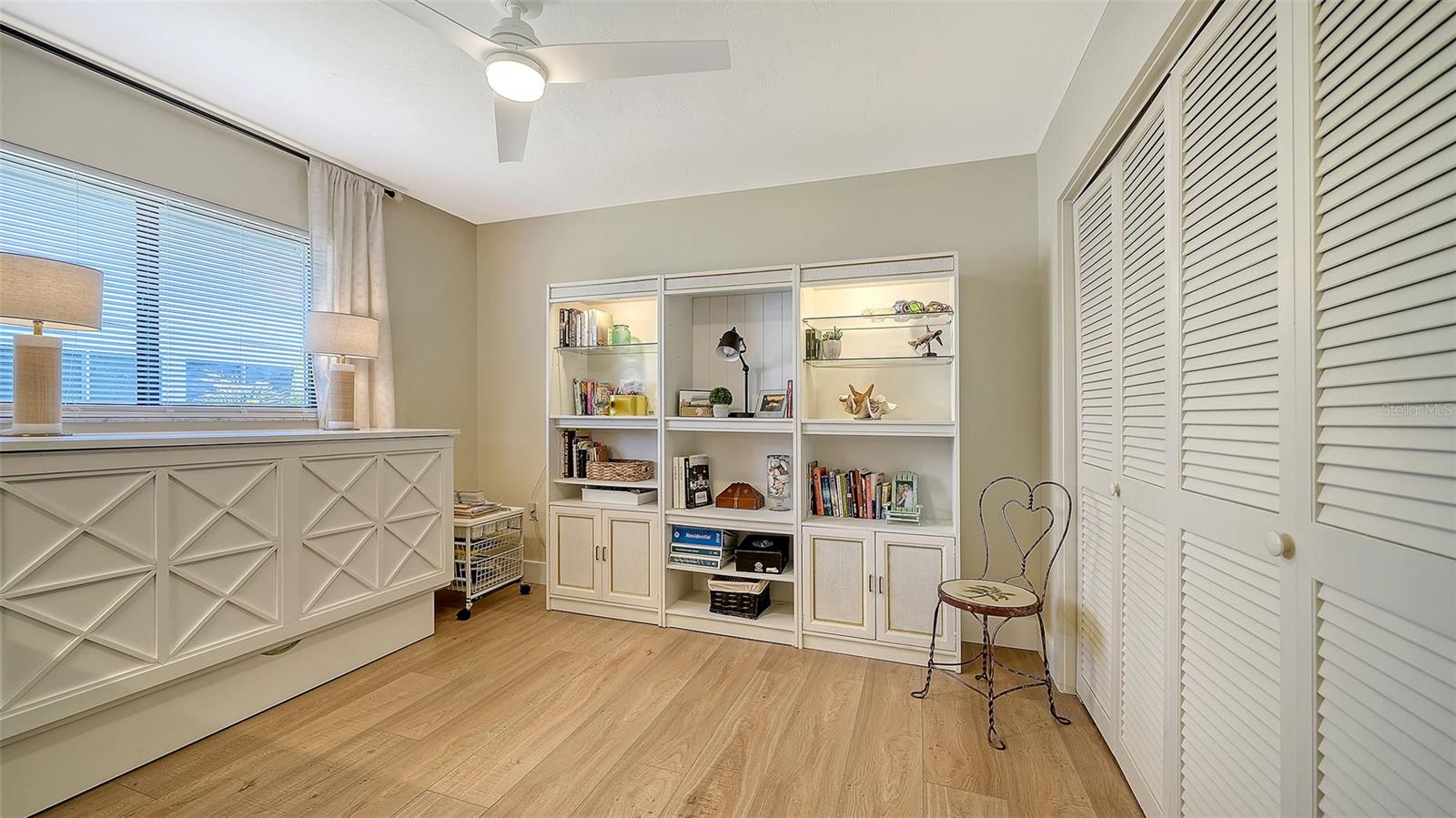 RIVER ISLES - Residential