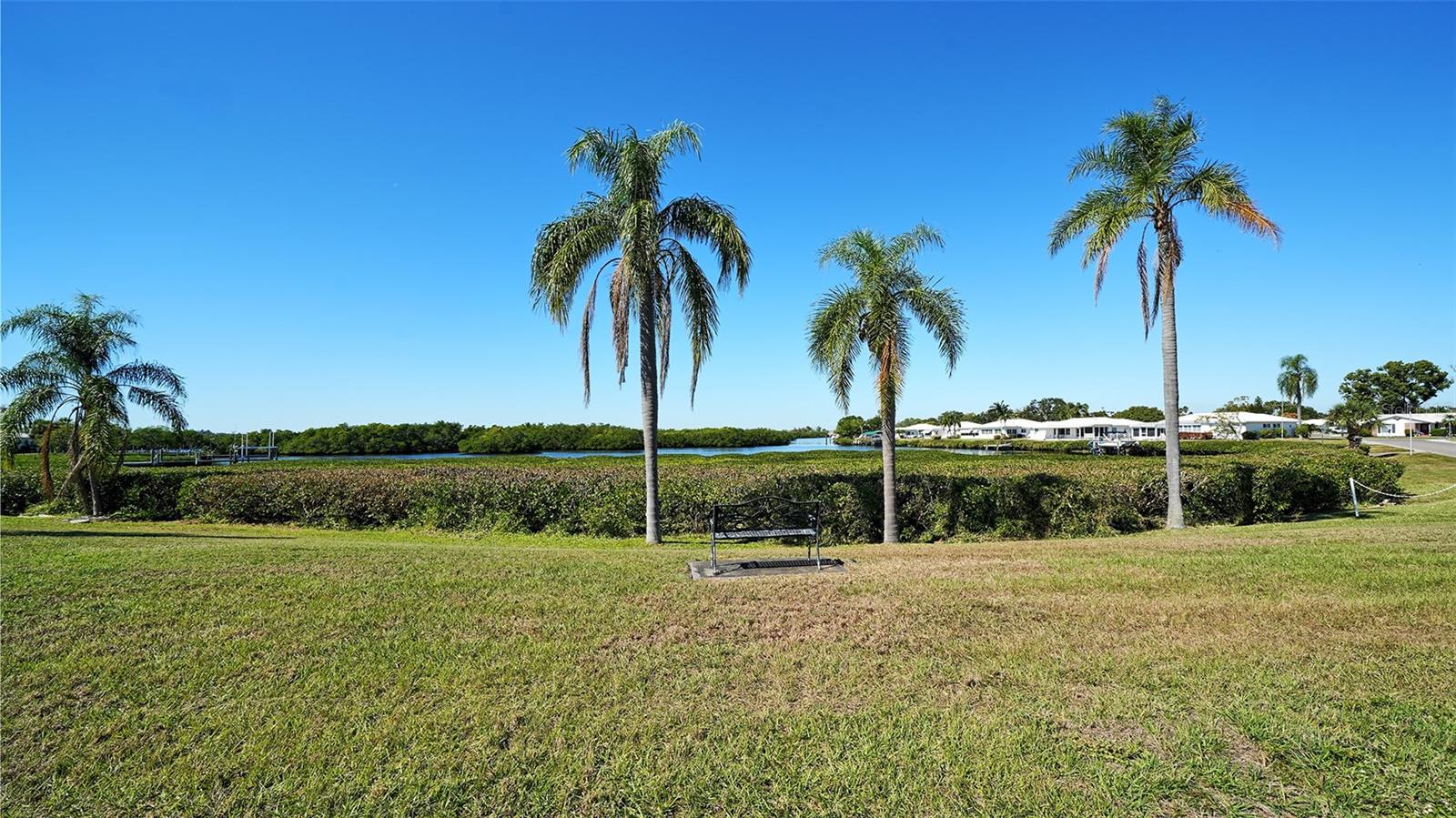 RIVER ISLES - Residential