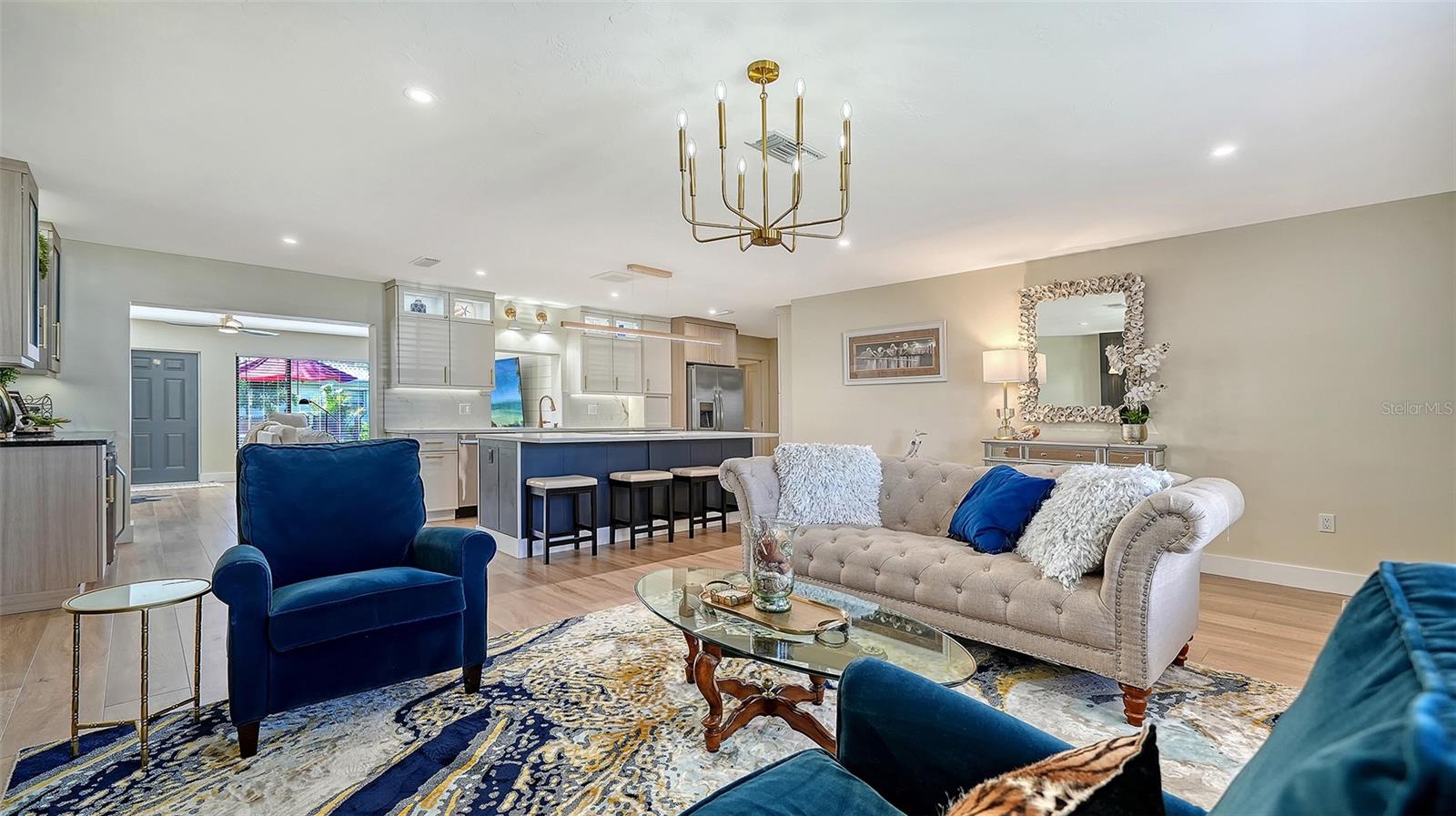 RIVER ISLES - Residential