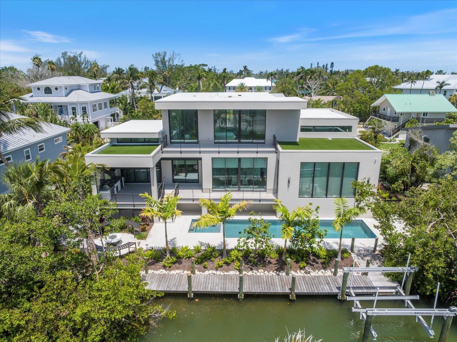 590 DE NARVAEZ DRIVE