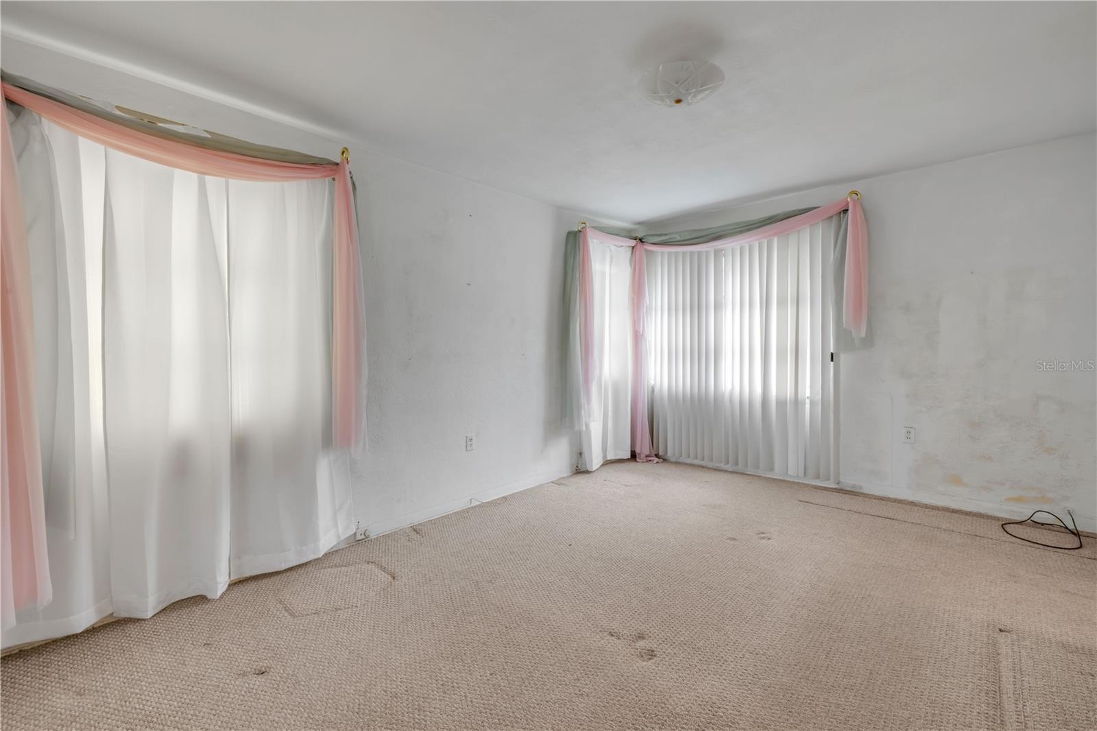 COOPER - Residential