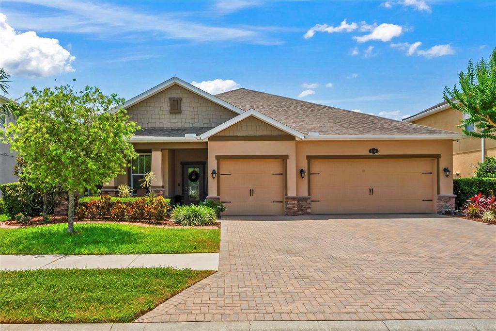 Photo of 1760 Fox Grape Loop, Lutz, FL 33558 (MLS # W7875728)